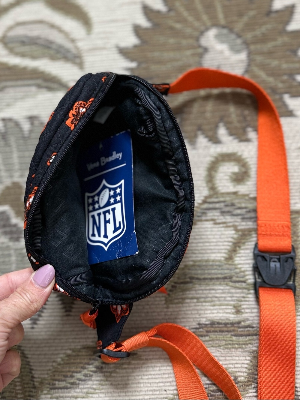 Vera Bradley Cincinnati Bengals Mini Belt Bag Fanny Waist Pack Crossbody - Picture 4 of 6